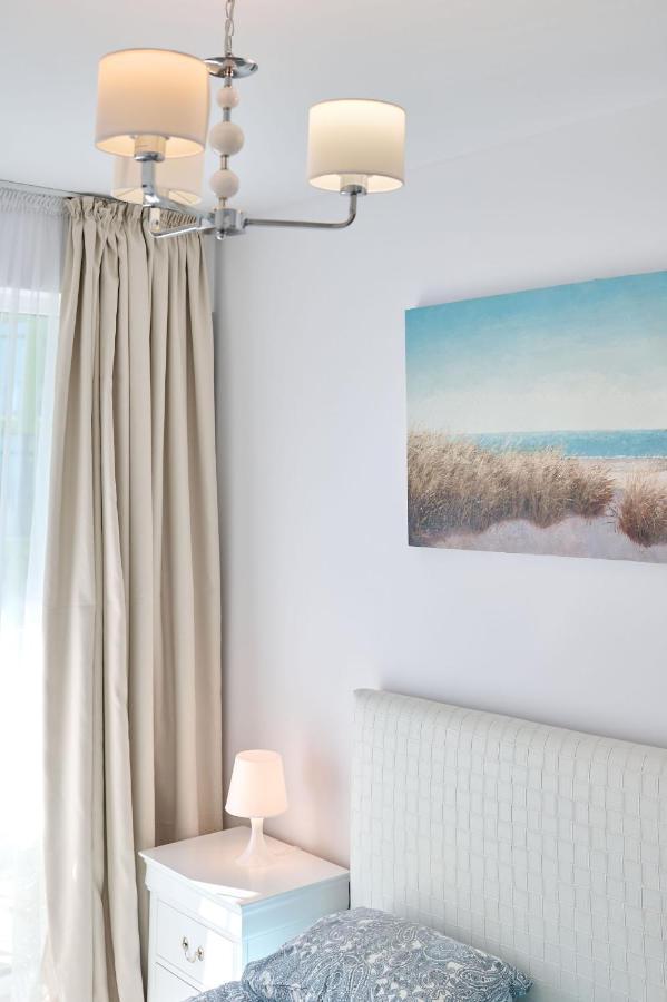 Apartment Sara Blu And Pool Mamaia