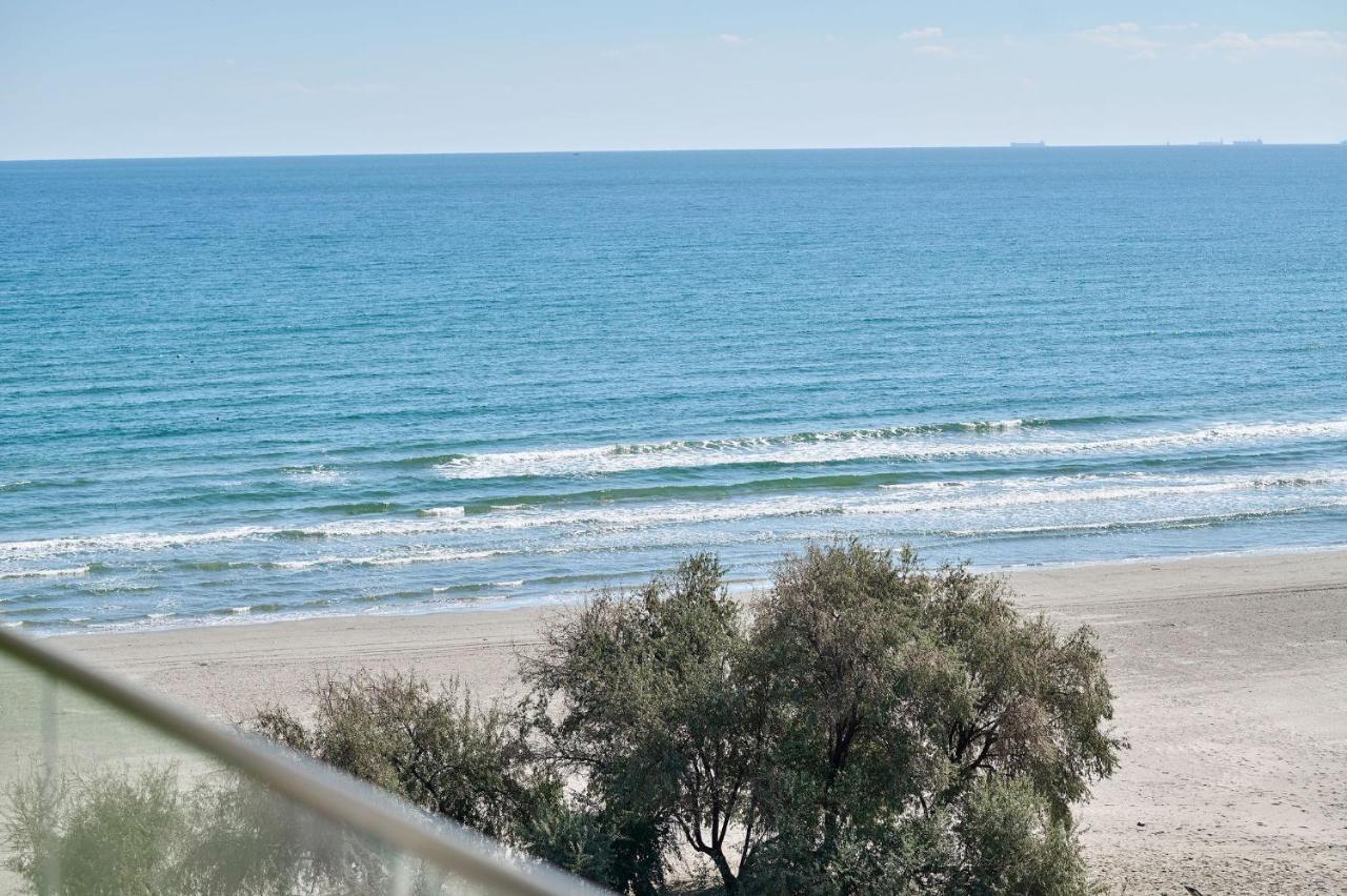 Apartment Sara Blu And Pool Mamaia